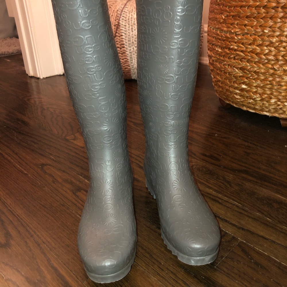 Ugg Rainboots - image 1
